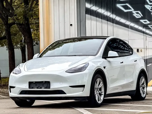 Tesla Model Y 2023 Rear-Wheel Drive Edition