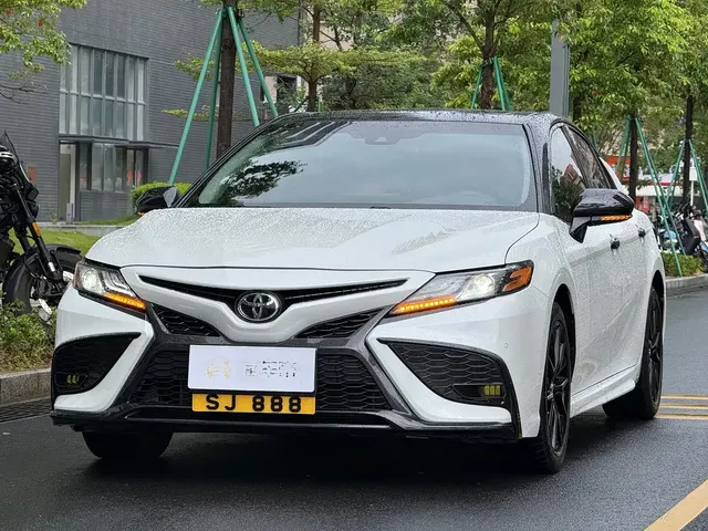 Toyota Camry 2023 2.5S Knight Edition