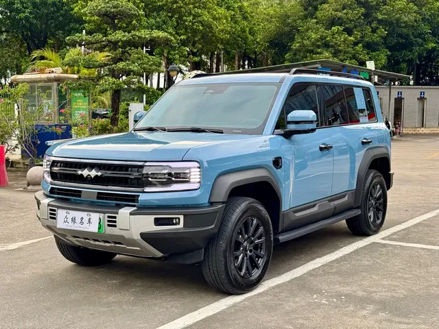 Fang Cheng Bao Leopard 5 2023 Pilot Edition