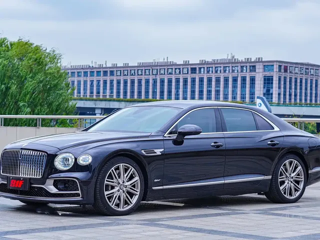 Bentley Flying Spur Plug-in Hybrid 2022 2.9T V6 Hybrid