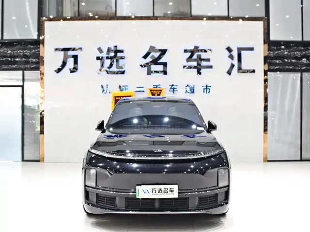 Li Auto Li L8 2023 Pro