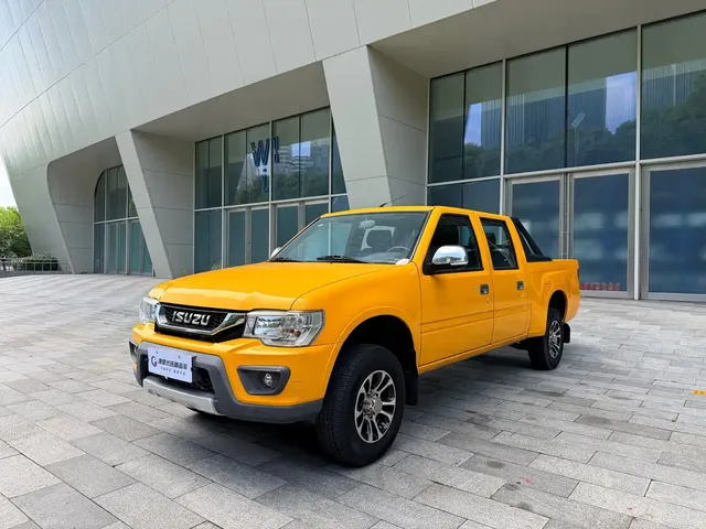Isuzu Qingling Isuzu T17 2021 3.0T Diesel 2WD Flatbed Truck Extended Wheelbase 4KH1CT6H1