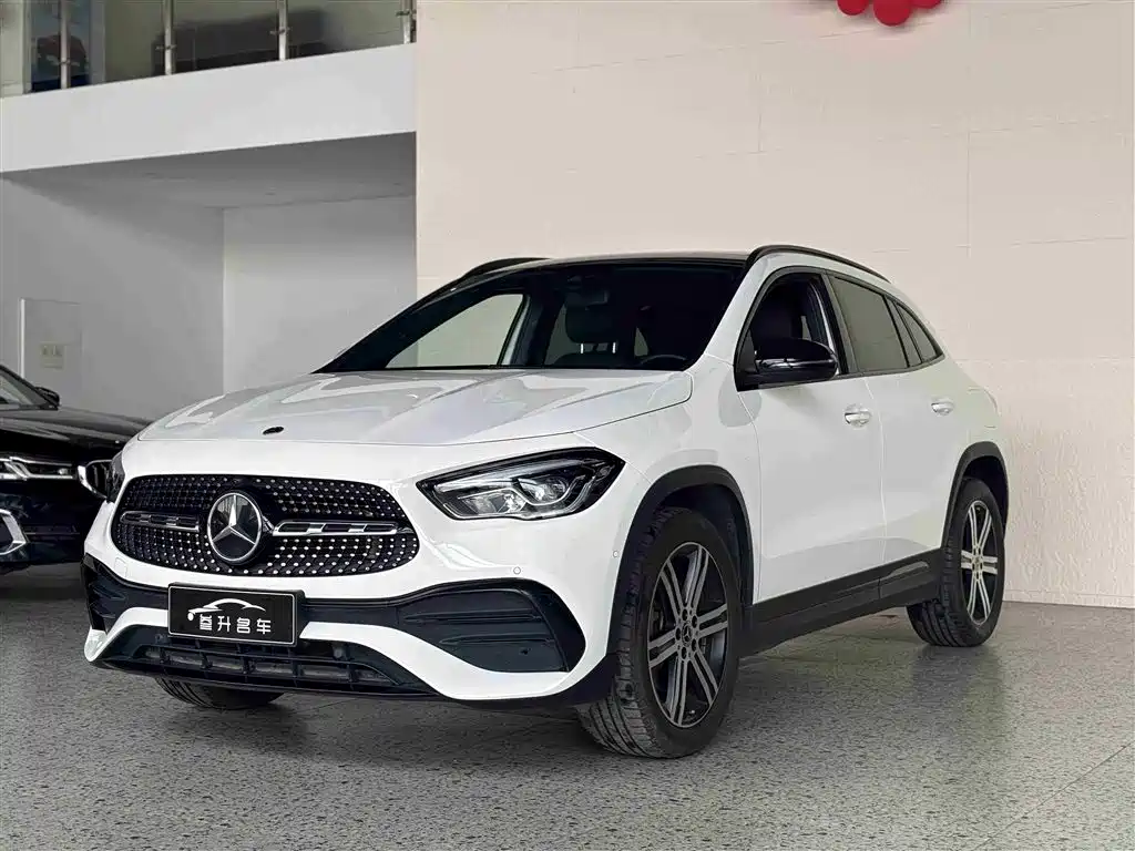 Mercedes-Benz GLA 2022 GLA 220 4MATIC