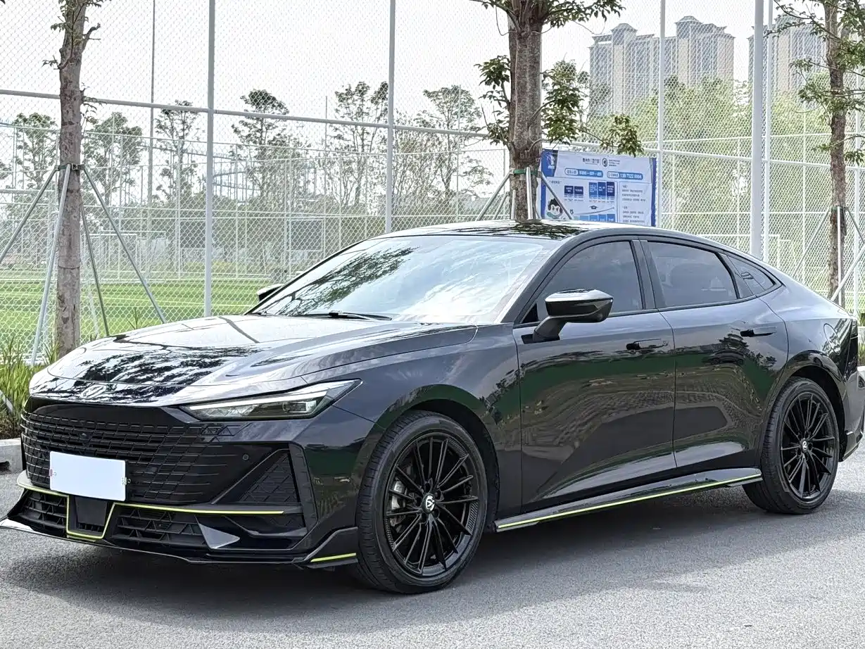 Changan UNI-V 2022 1.5T Sport Edition