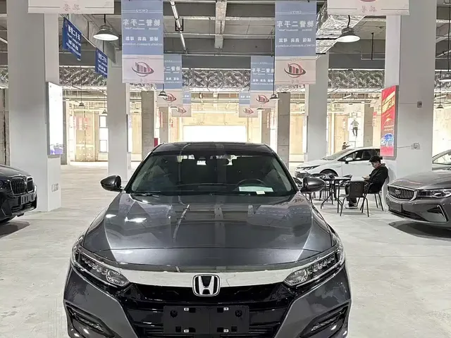 Honda Accord 2018 260TURBO Luxury Edition China V