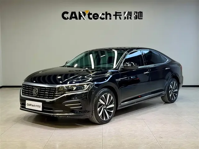 Volkswagen Passat 2025 Outstanding 380TSI Dragon Soaring Edition