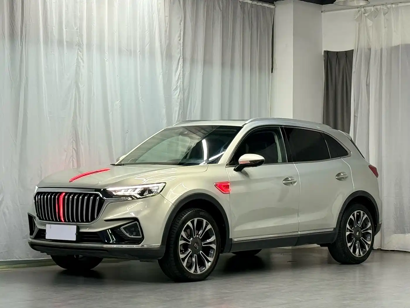 Hongqi HS5 2019 2.0T Smart Connect Enjoy 4WD Edition