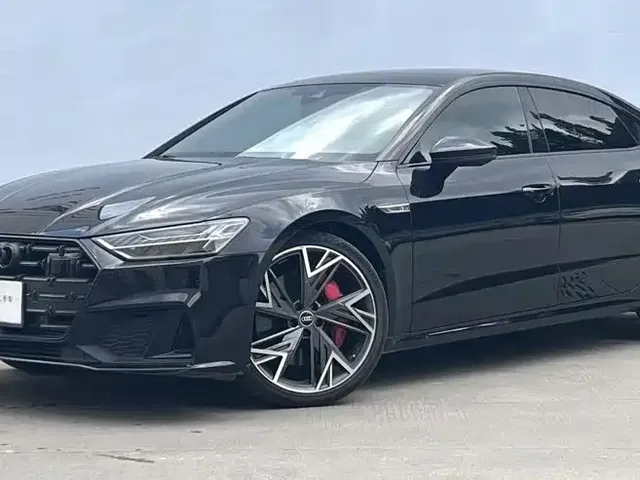 Audi A7L 2023 55 TFSI quattro S-line Black Warrior Edition