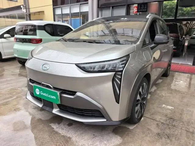 Aion Y 2022 70 Technology Edition LFP