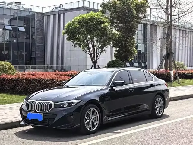 BMW i3 2024 eDrive 35 L