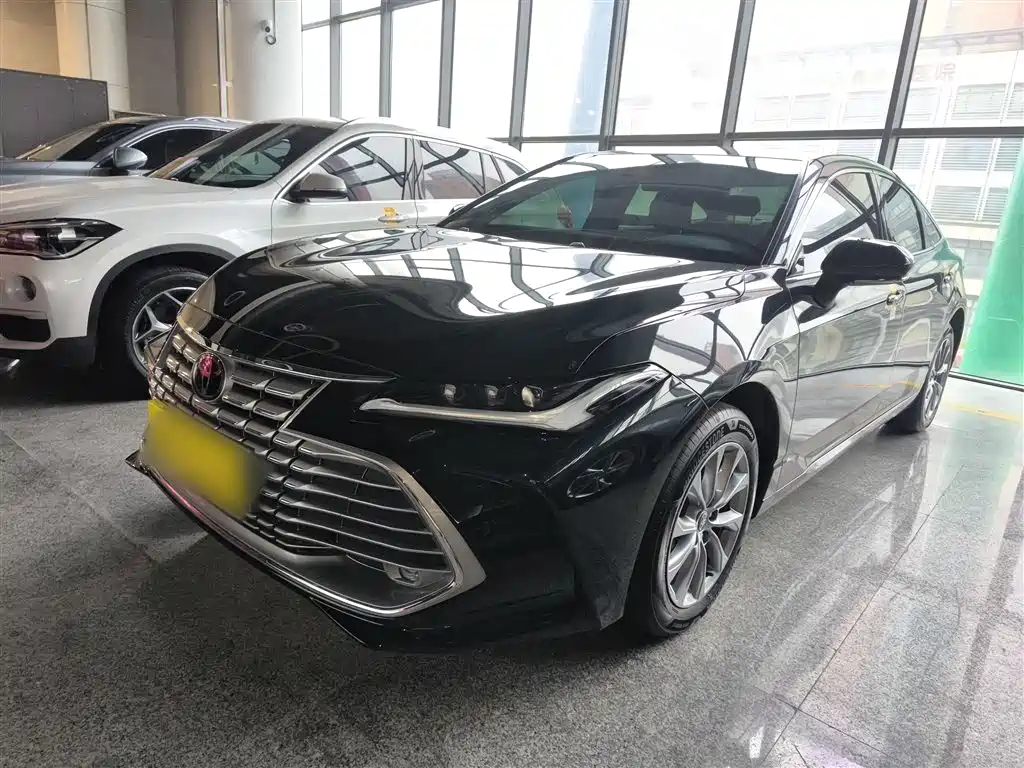 Toyota Avalon 2024 Model 2.0L Progressive Edition