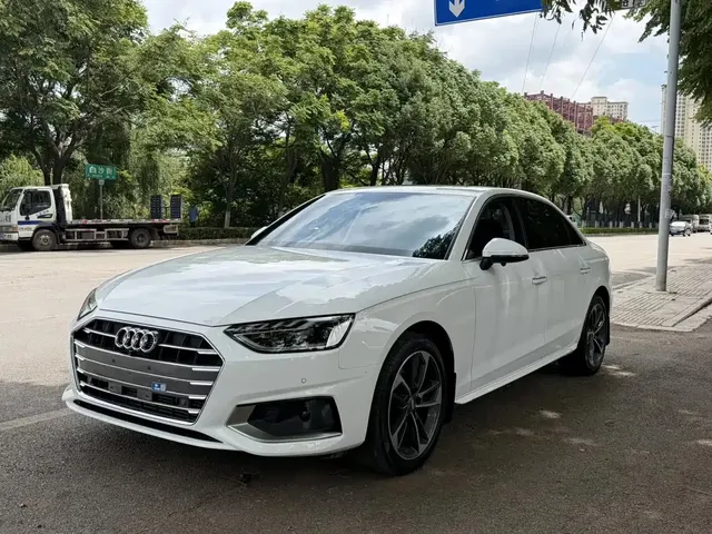 Audi A4L 2022 40 TFSI Fashion Dynamic