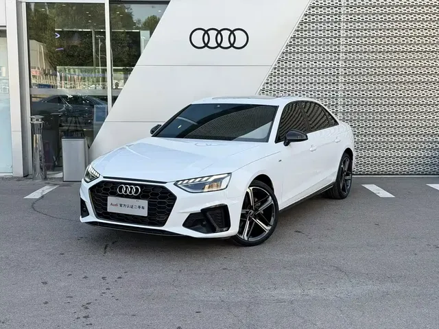 Audi A4L 2024 40 TFSI Luxury Dynamic