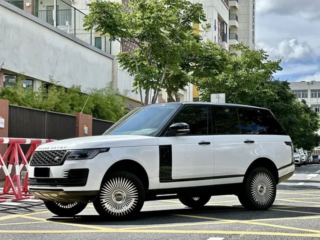 Land Rover Range Rover 2020 3.0 L6 Shengshi Edition