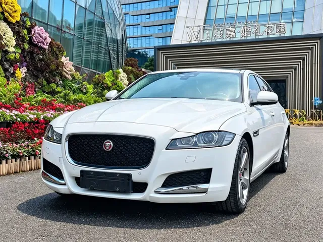 Jaguar XFL 2019 XFL 2.0T 200PS FWD Elite Edition