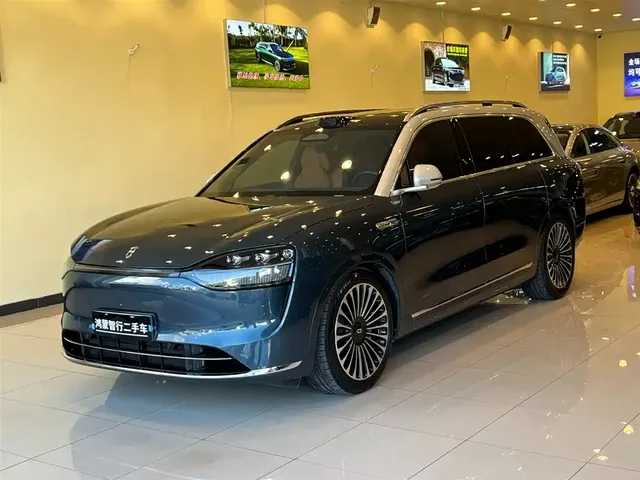 AITO Wenjie AITO M9 2024 Range Extender Max Edition 42kWh 6-seater