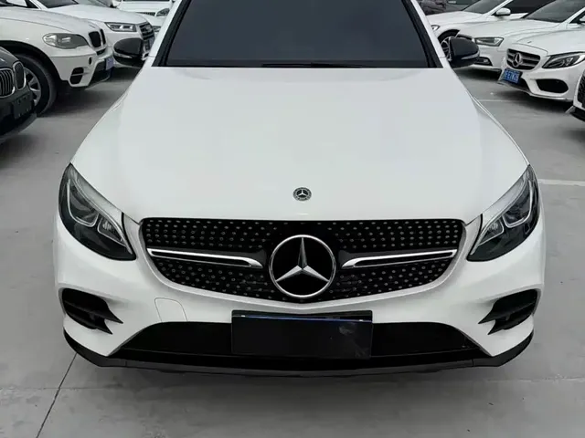 Mercedes-Benz GLC Coupe 2019 GLC 200 4MATIC Coupe SUV