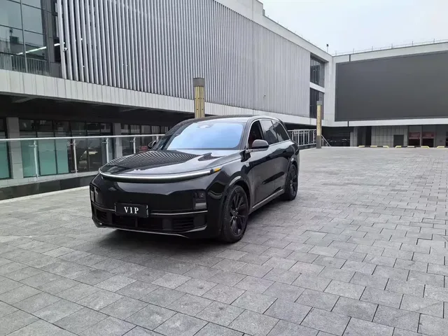 Li Auto Li L8 2023 Air