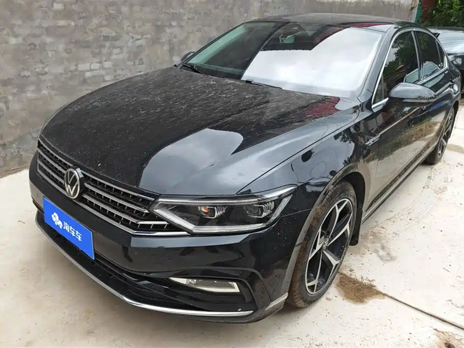 Volkswagen Magotan 2023 Model 2 Million Commemorative Edition 330TSI DSG Luxury