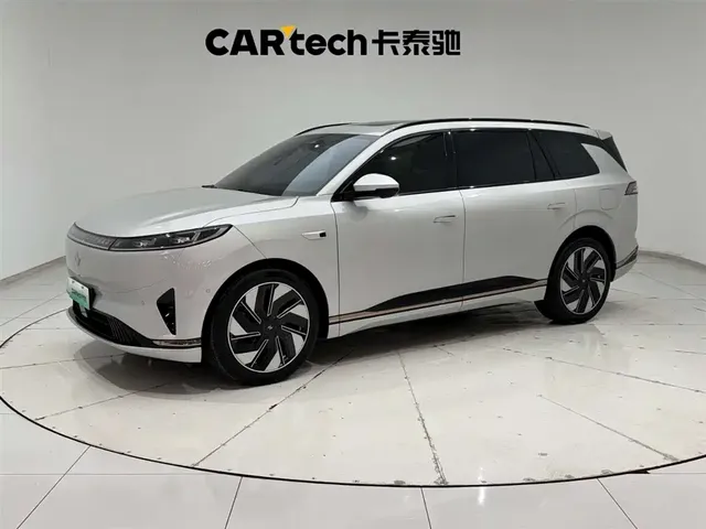 Dongfeng Yipai eπ008 2024 210Max Range Extender 6-Seater