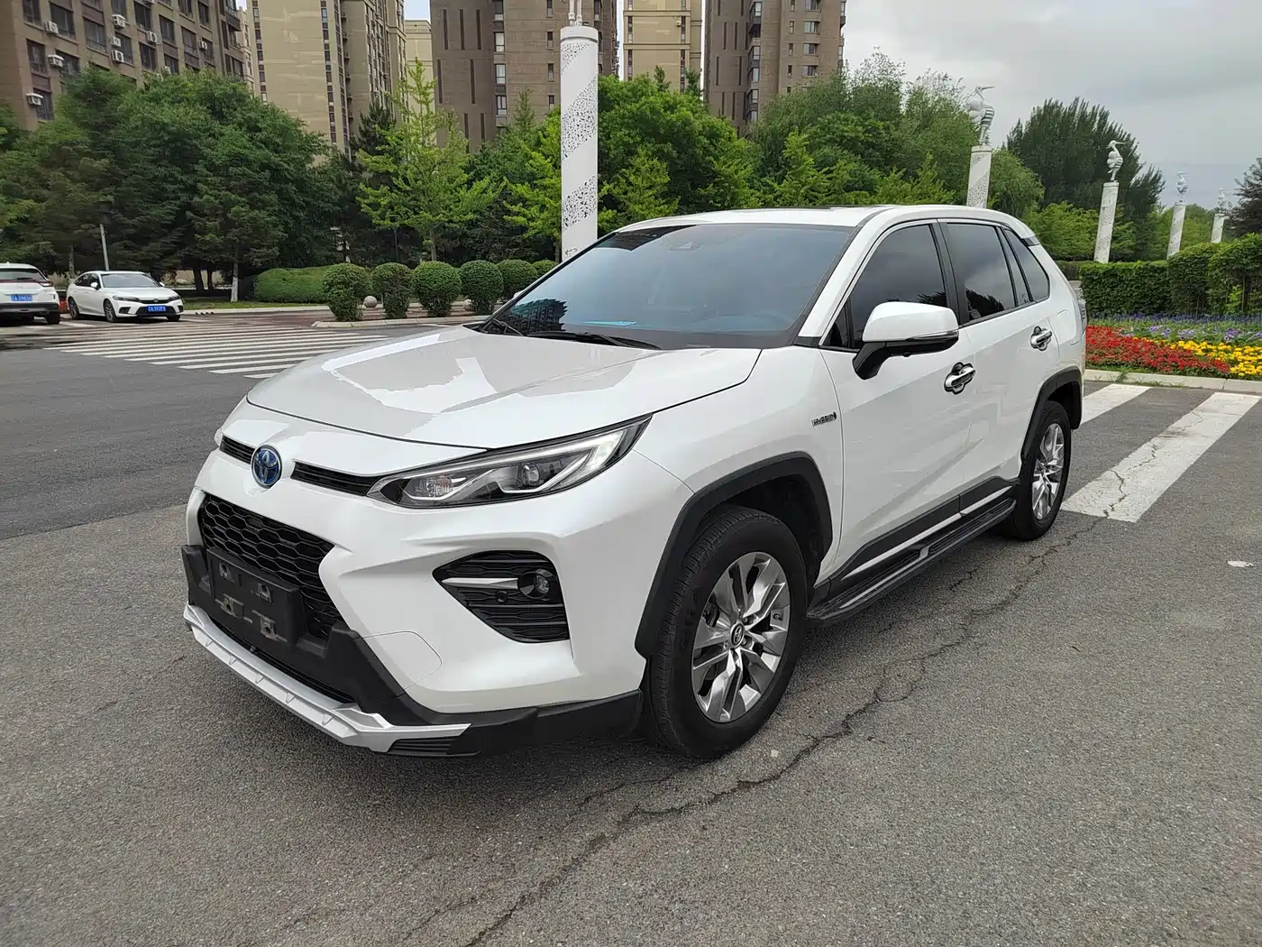 Toyota Wildlander 2020 Hybrid 2.5L E-CVT FWD Premium Edition