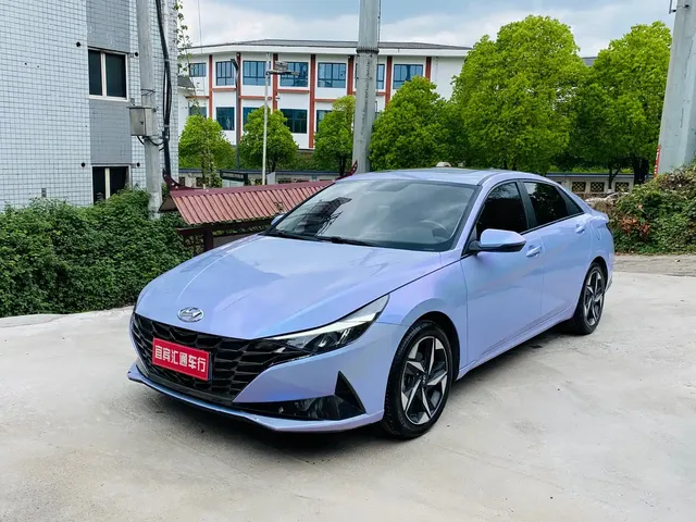 Hyundai Elantra 2021 240TGDi DCT LUX Premium Edition