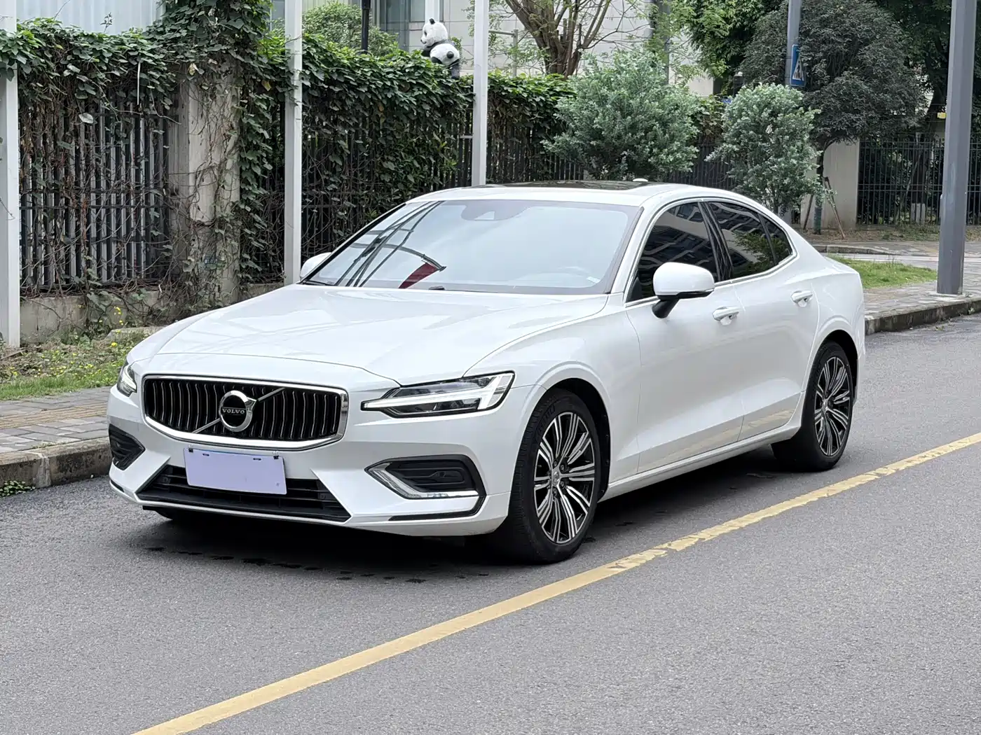 Volvo S60 2022 B4 Smart Vision Luxury Edition