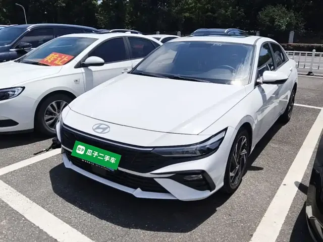 Hyundai Elantra 2023 1.5L CVT GLX Elite Edition