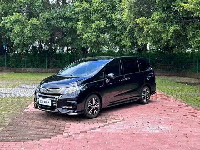 Honda Odyssey 2021 2.0L Sharp Ultimate Edition