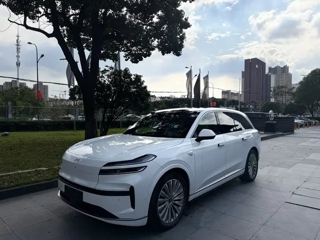 Ledao L90 2025 AWD Base Model