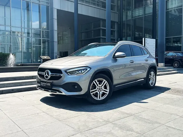 Mercedes-Benz GLA 2023 GLA 200