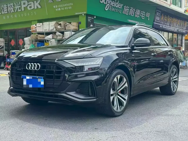 Audi Q8 2021 Model 55 TFSI Exclusive Dynamic