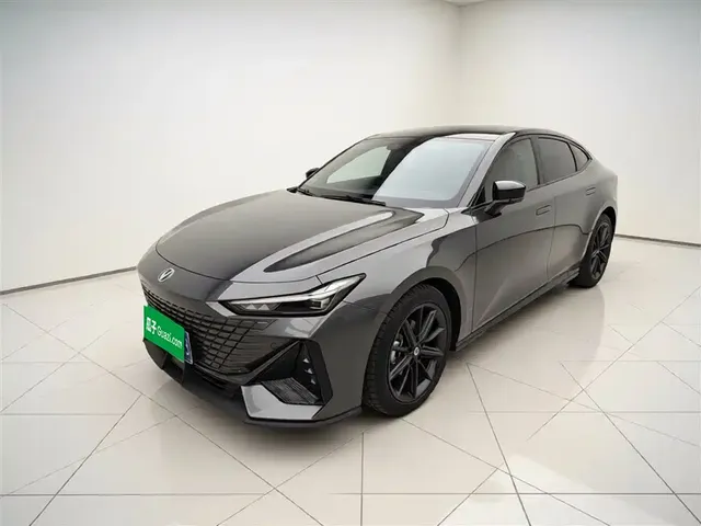 Changan UNI-V 2022 1.5T Premium Model