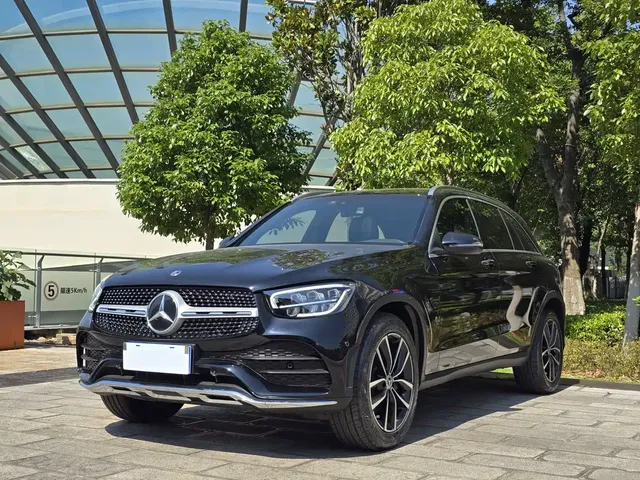 Mercedes-Benz GLC 2022 Facelift GLC 260 L 4MATIC Luxury Model