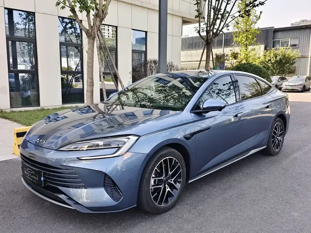 BYD Seal 07 DM-i 2025 Smart Drive Edition DM-i 1.5L 125km Luxury