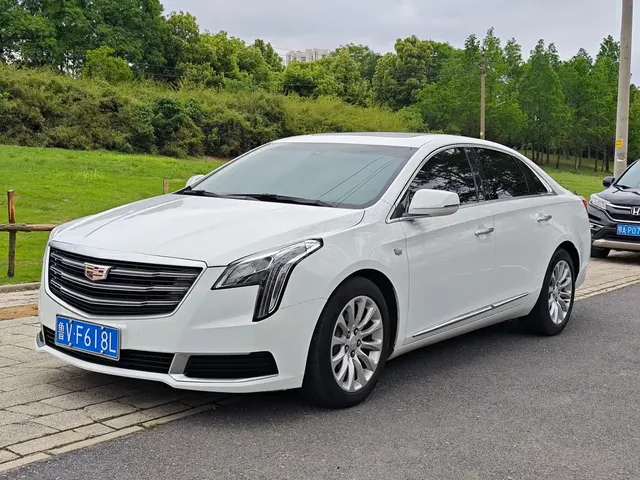 Cadillac XTS 2018 28T Technology