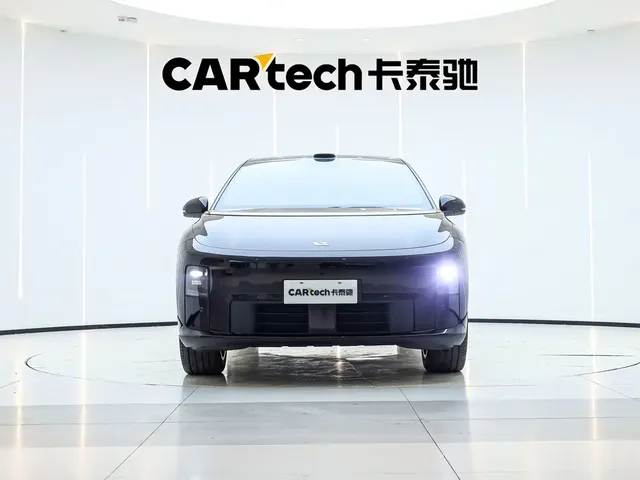 Li Auto i6 2025 2WD Base Model
