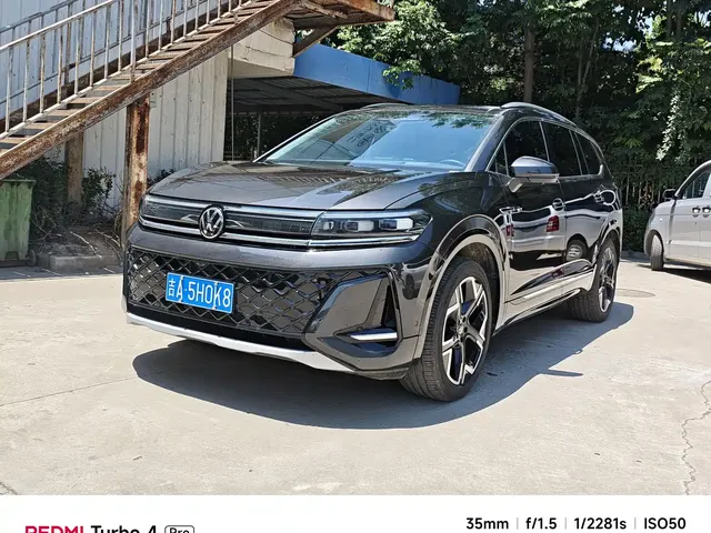 Volkswagen Talagon 2025 450TSI R-Line 6-Seater