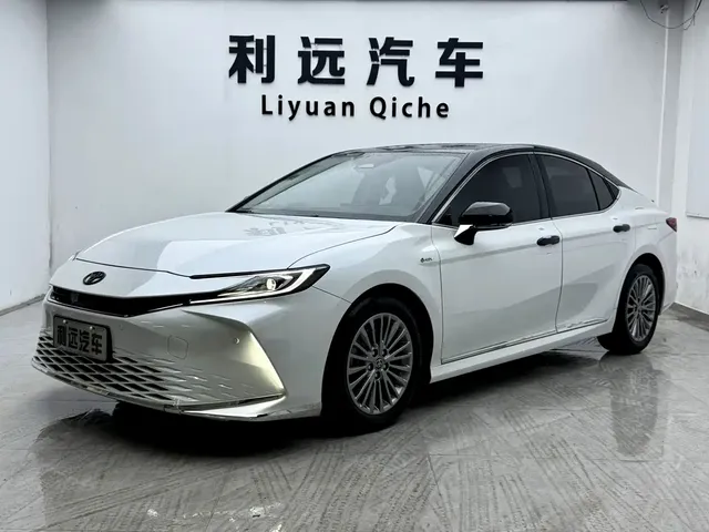 Toyota Camry 2024 Hybrid 2.0HG Premium Edition