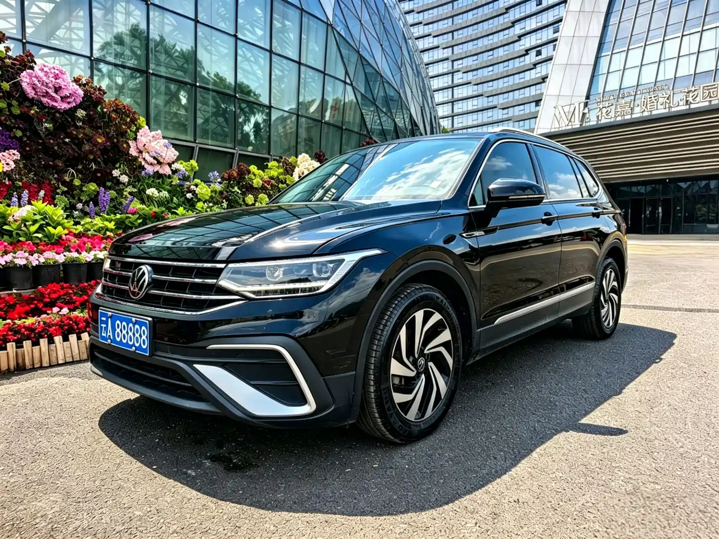 Volkswagen Tiguan L 2021 280TSI Automatic 2WD Smart