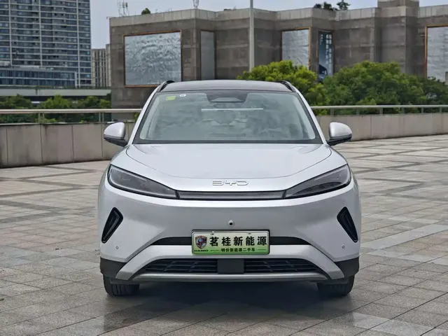 BYD Hai Shi 05 EV 2025 520KM Smart Navigation Edition