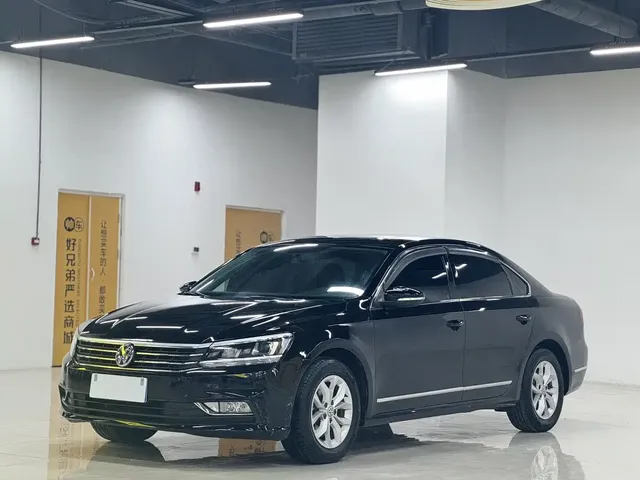 Volkswagen Passat 2017 280TSI DSG Elegance