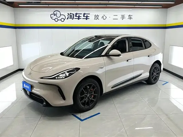 IM Motors IM LS6 2023 Max Standard Edition