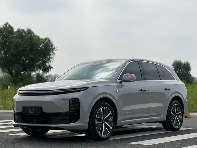 Li Auto L6 2024 Pro