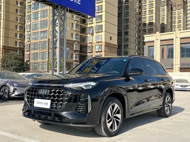 Audi Q6 2023 40 TFSI quattro Cloud View Yulin Package