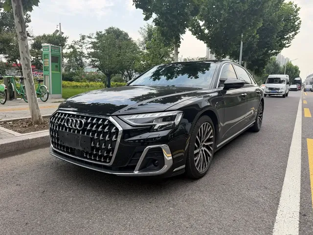 Audi A8 2023 A8L 55 TFSI quattro Flagship