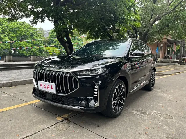 Jetour X70 PLUS 2023 1.6T DCT Champion PRO+ 5-seater