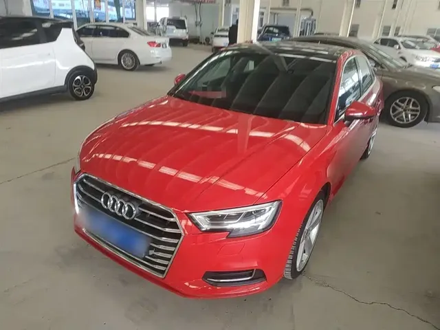 Audi A3 2018 30th Anniversary Limousine 35 TFSI Style