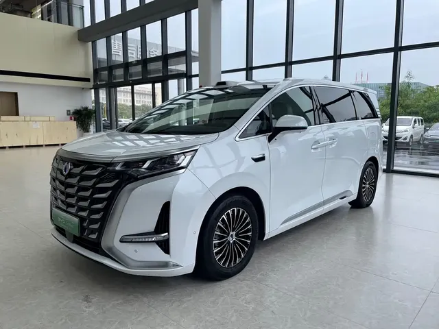 Denza D9 2025 Model DM-i Smart Drive Edition 1020 AWD Flagship