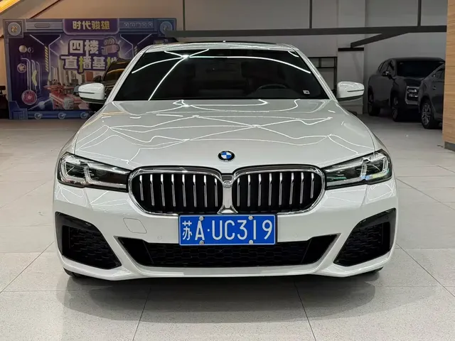 BMW 5 Series 2022 Facelift 530Li Leading M Sport Package